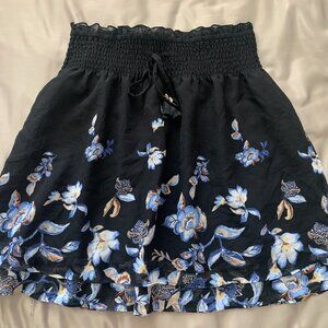 White House Black Market Blue Floral Print Black Mini Skirt